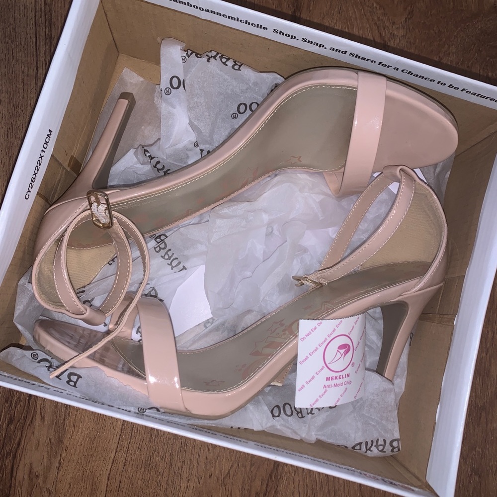 Bamboo Light pink heels